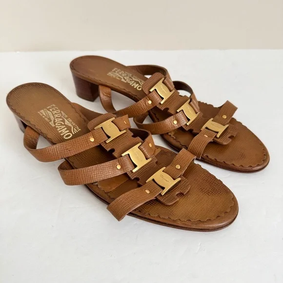 Salvatore Ferragamo Amatrice slide Leather Logo Buckle Block Heel Sandals 12 - Picture 9 of 15